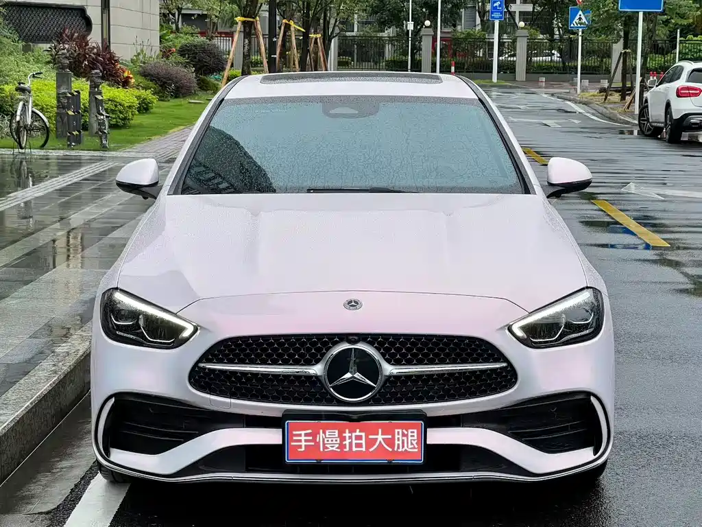 Mercedes-Benz C-Class — миниатюра 3