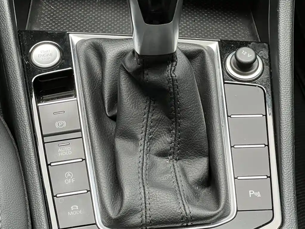 Volkswagen Sagitar — миниатюра 2