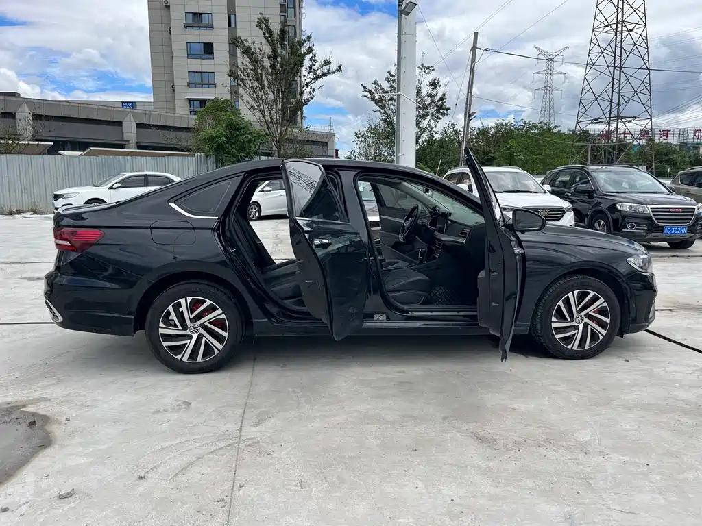 Volkswagen Lavida — миниатюра 12