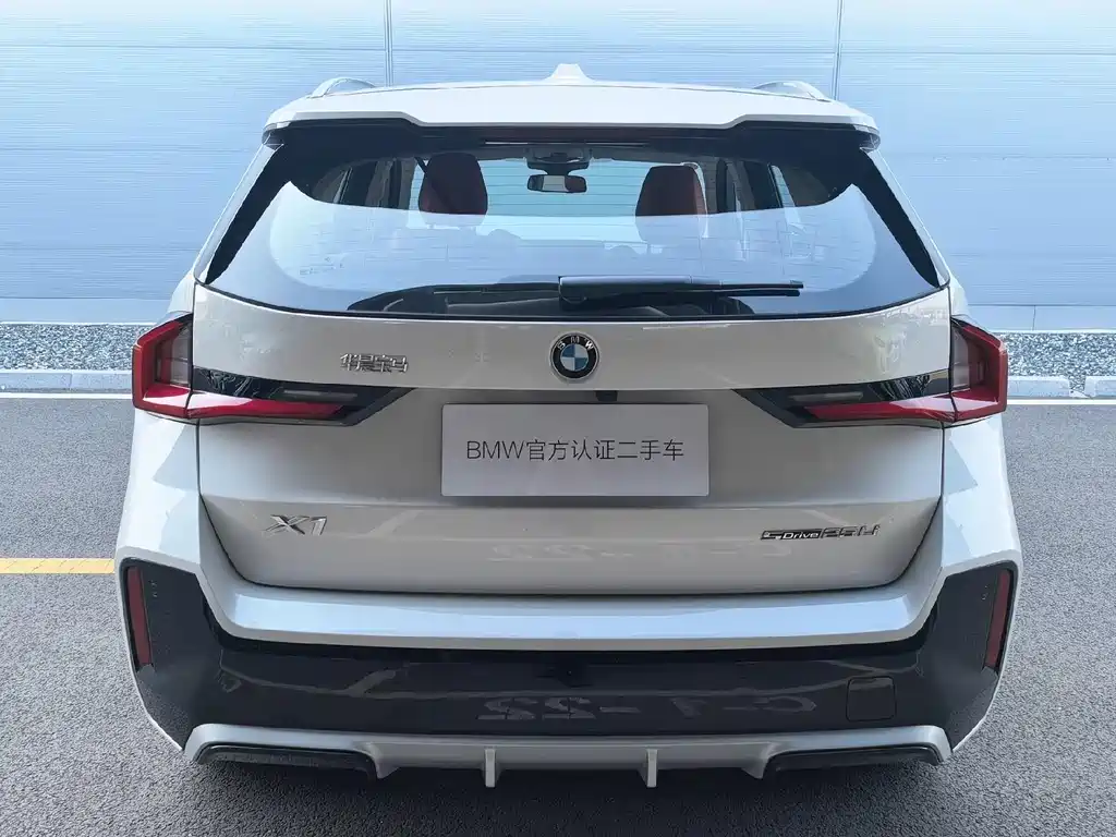 BMW X1 2025 sDrive25Li M Sport