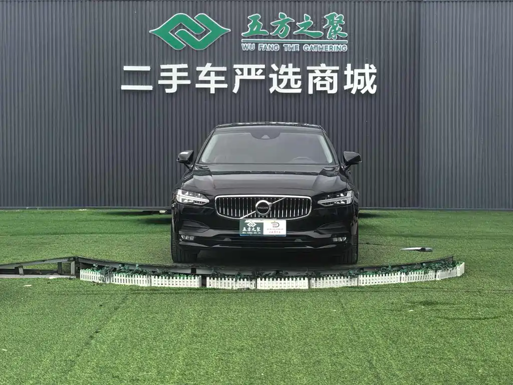 Volvo S90 2017 T5