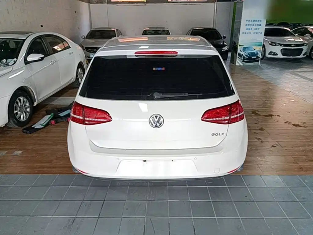 Volkswagen Golf — миниатюра 6
