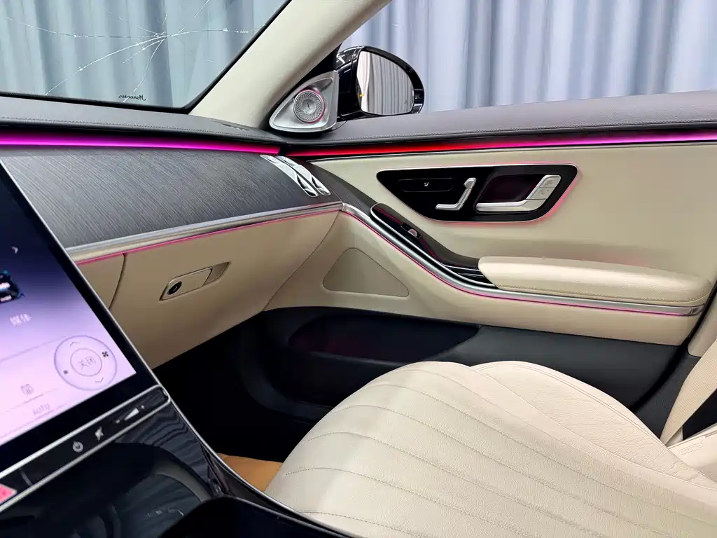 Mercedes-Benz S-Class — миниатюра 18
