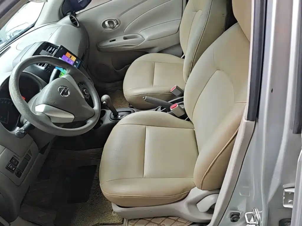 Nissan Sunny — миниатюра 15
