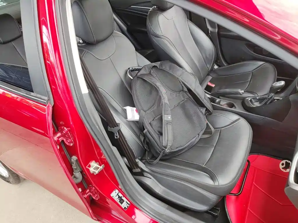 Buick Excelle — миниатюра 25
