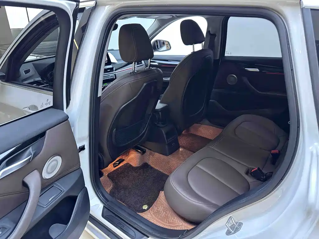 BMW X1 2022 sDrive20Li Fashion