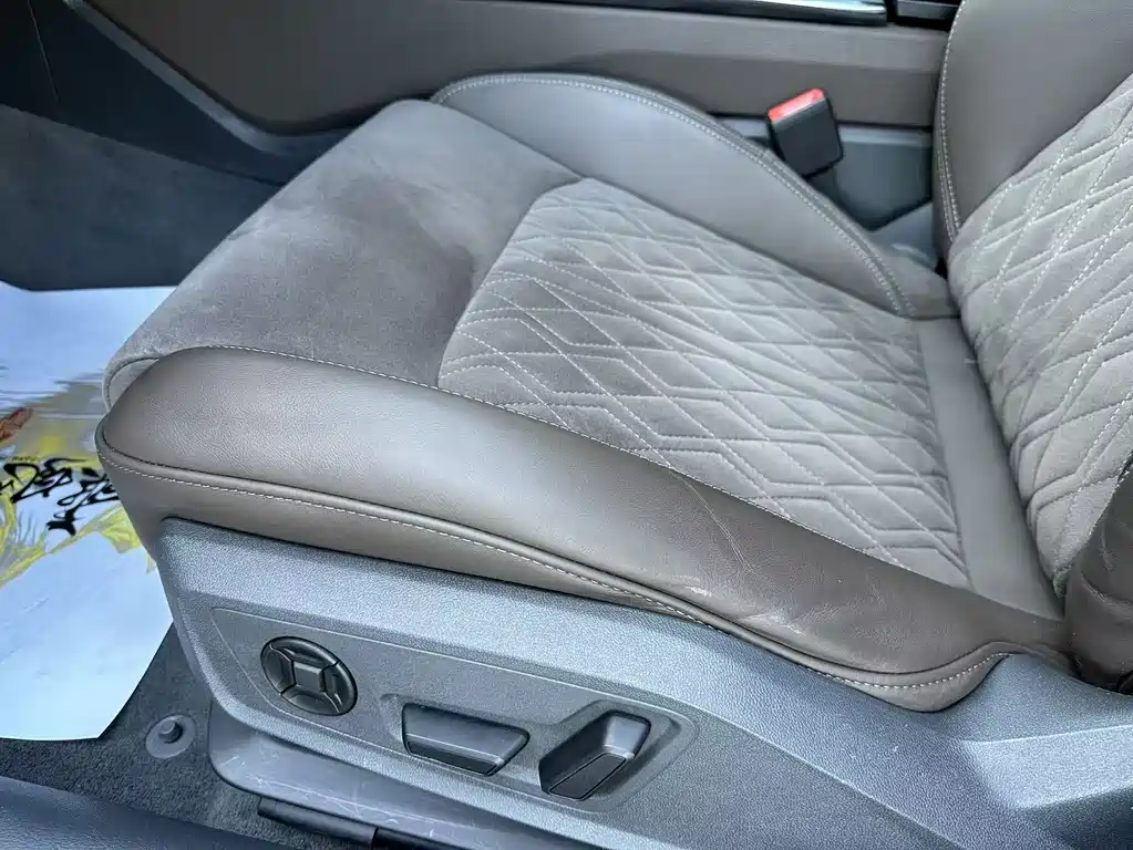 Audi A7L — миниатюра 22