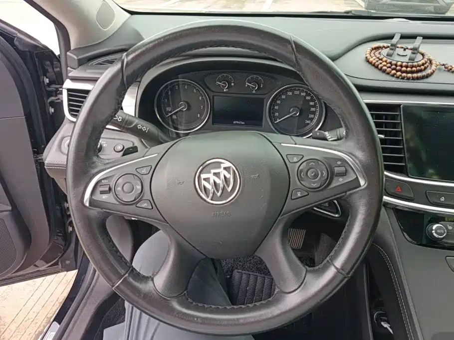Buick LaCrosse — миниатюра 15