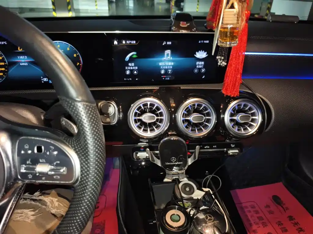 Mercedes-Benz A-Class — миниатюра 14