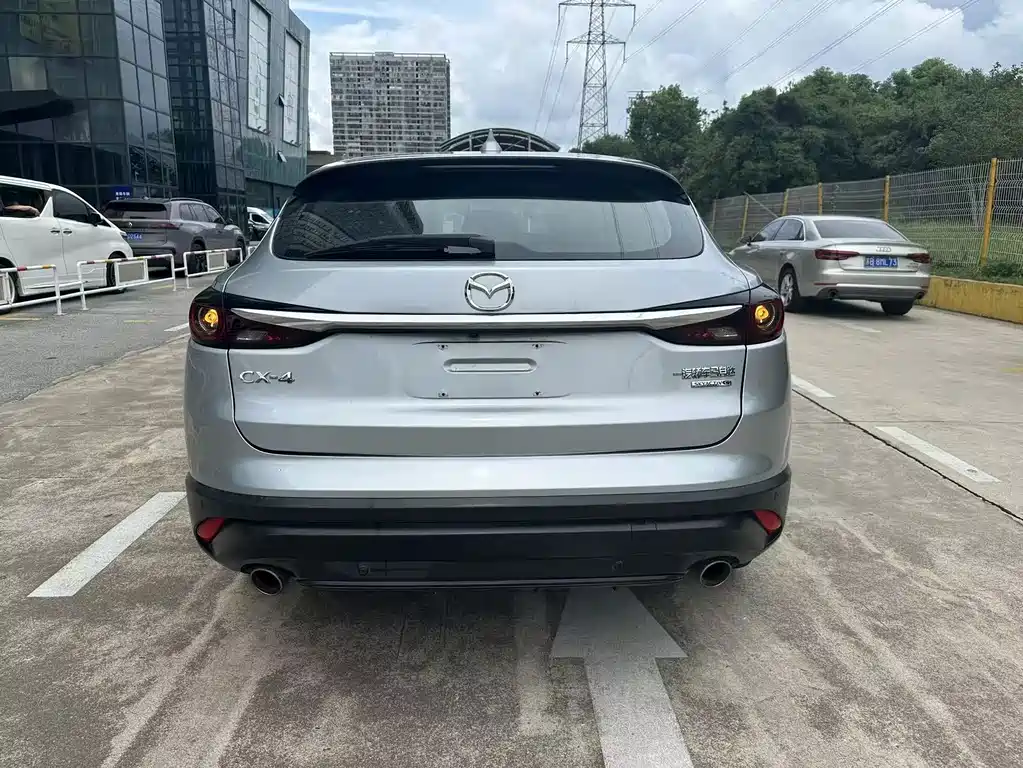Mazda CX-4 — миниатюра 5