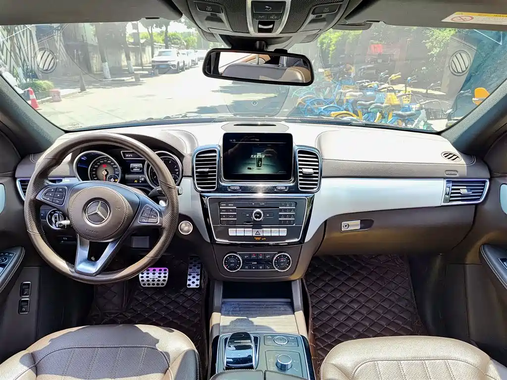 Mercedes-Benz GLS 2016 GLS 400 4MATIC