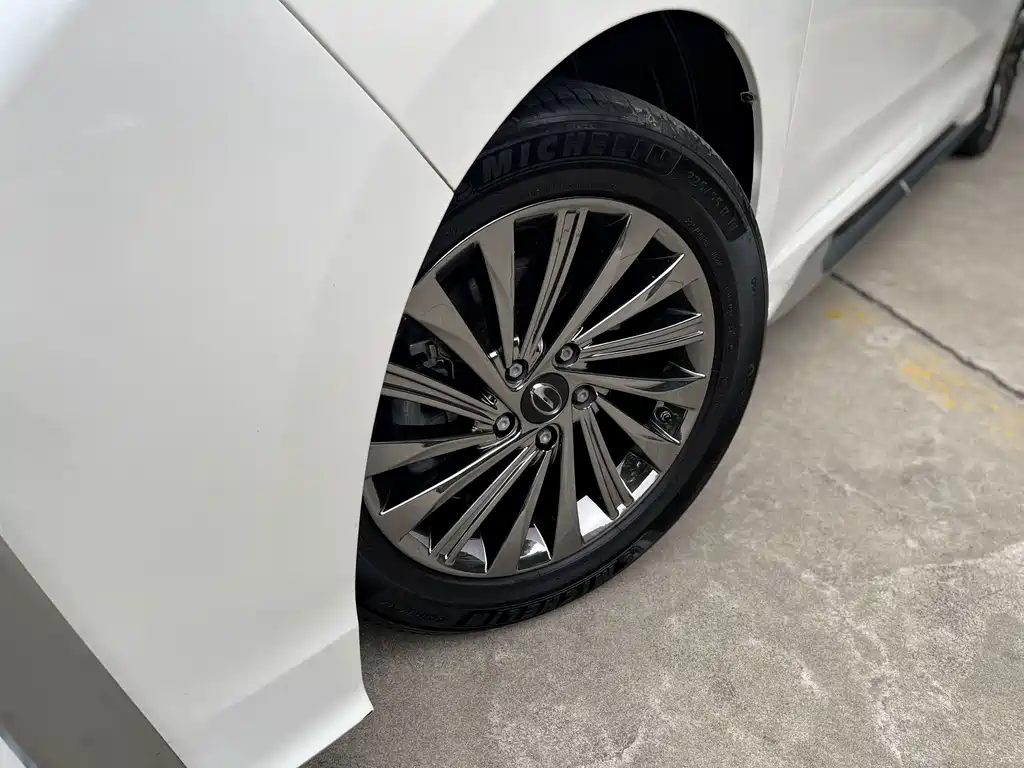 GAC Motor Trumpchi M8 — миниатюра 9