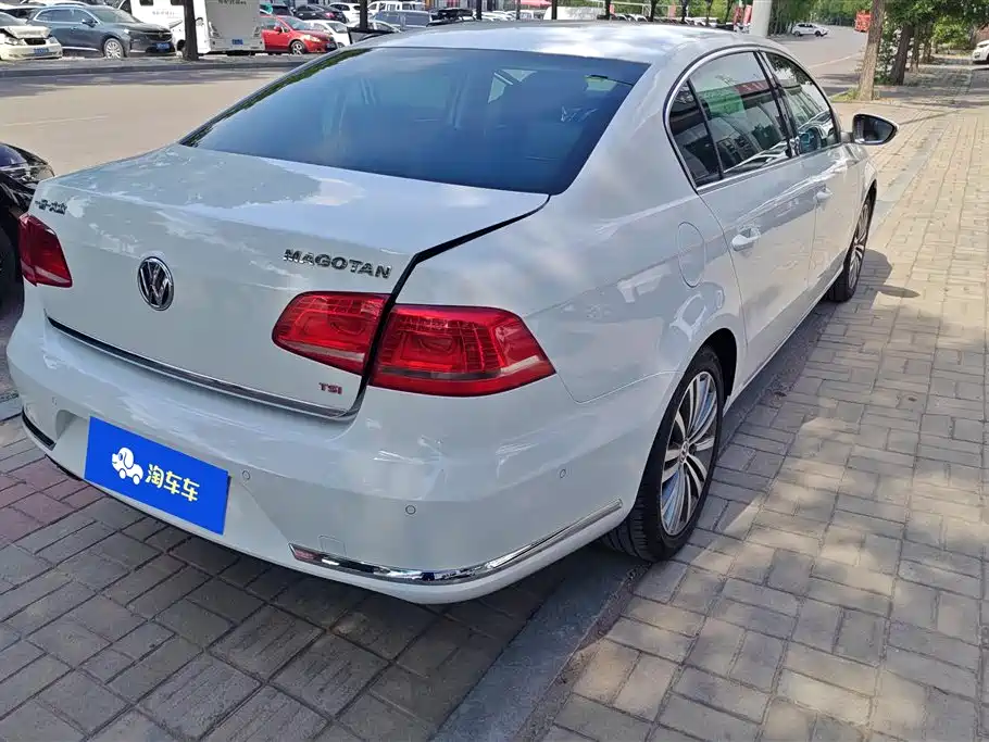 Volkswagen Magotan 2015 2.0TSI Flagship