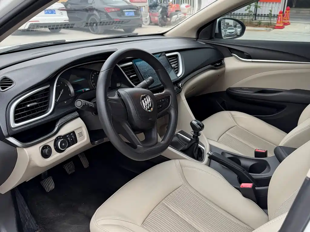 Buick Excelle 2016 15N MT Elite