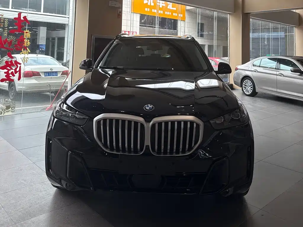 BMW X5 2024 xDrive 40Li Premium