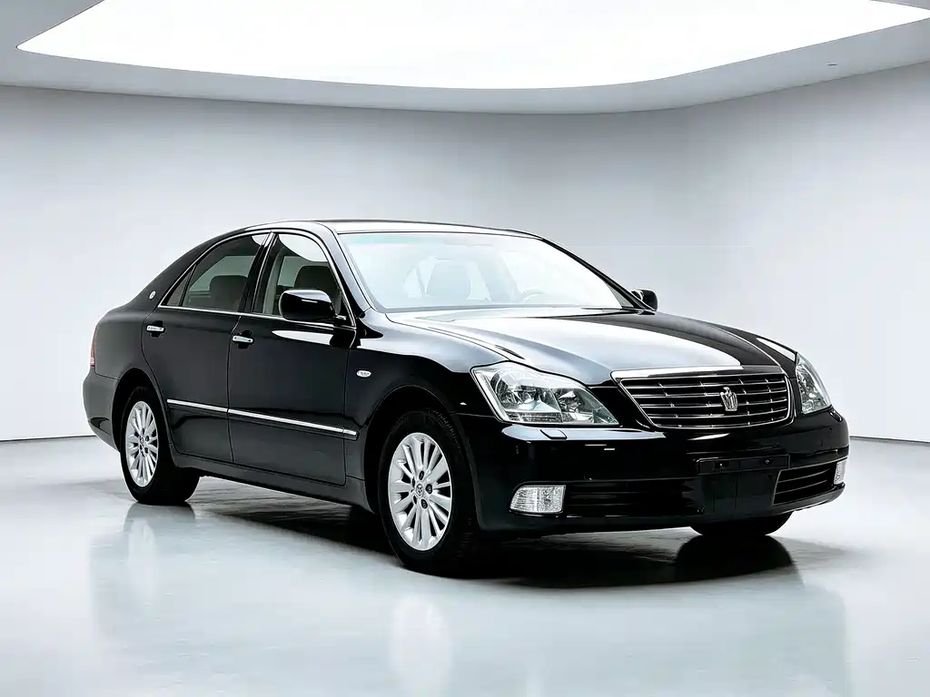 Toyota Crown — миниатюра 3