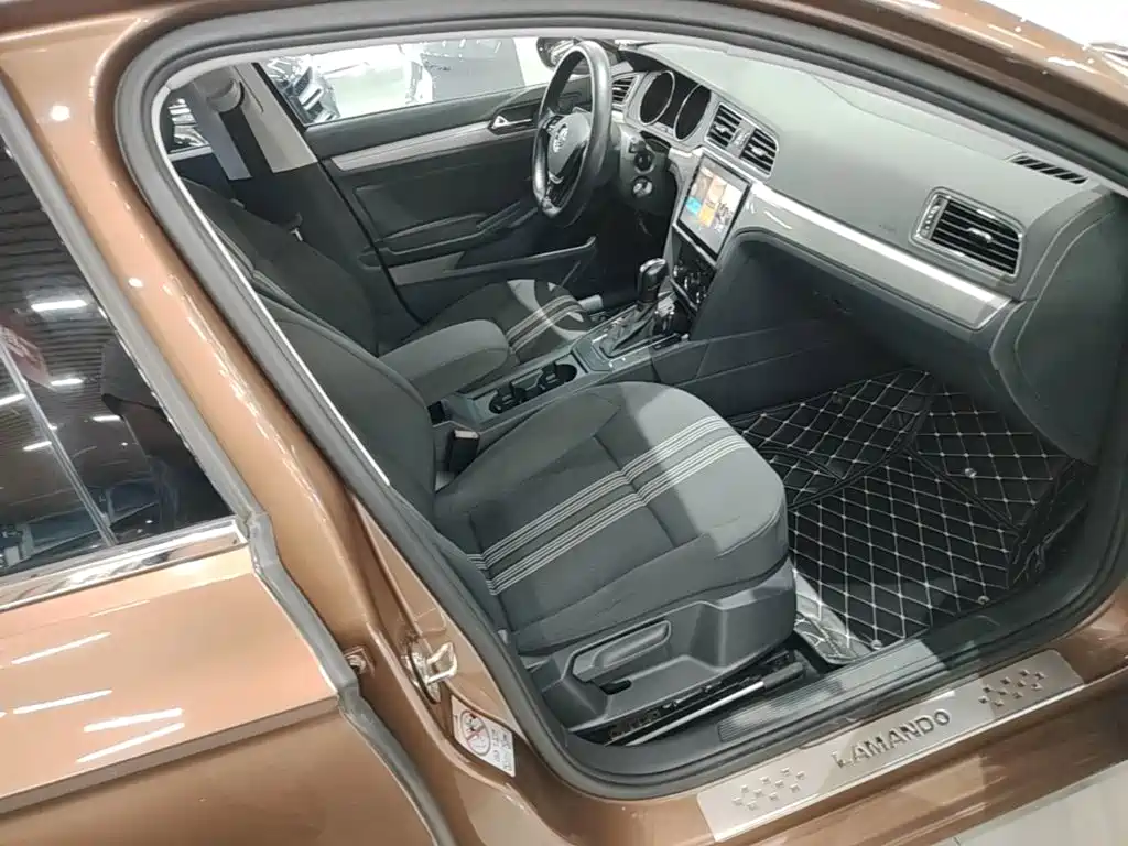 Volkswagen Lamando — миниатюра 25
