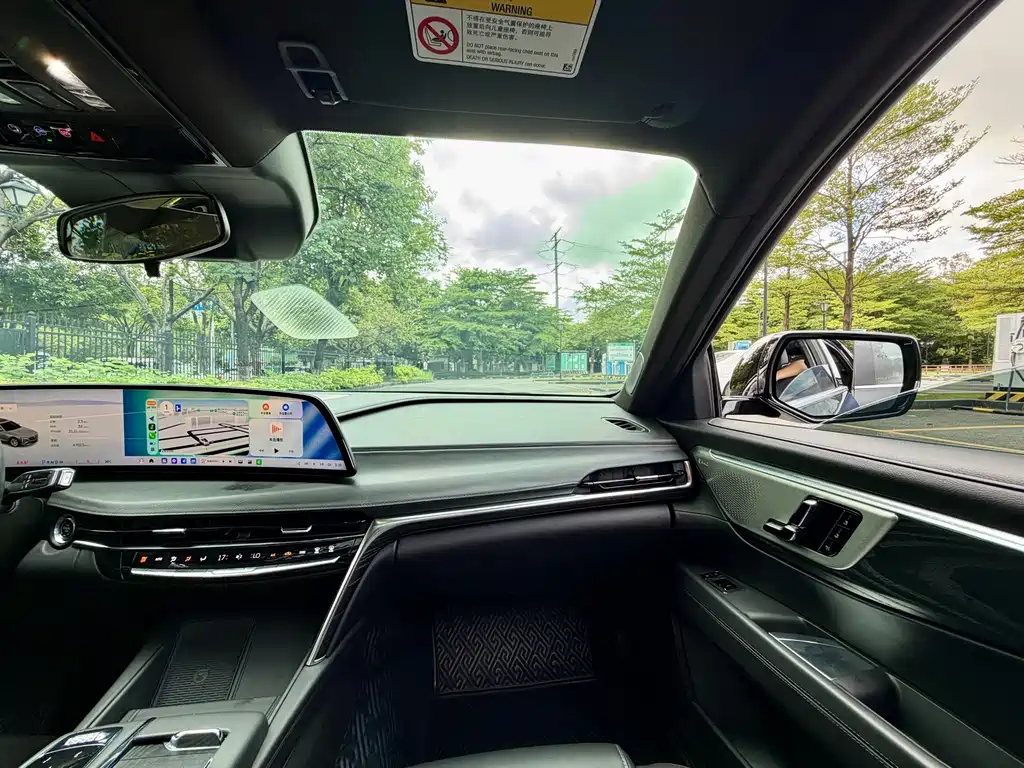 Cadillac CT6 — миниатюра 16