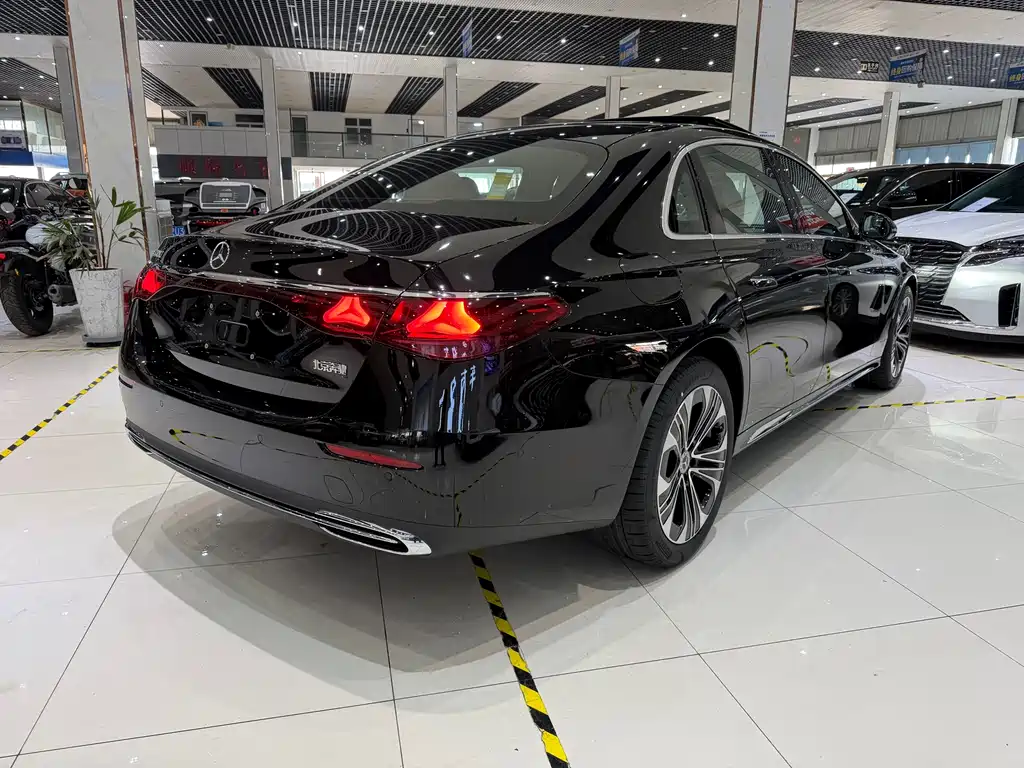 Mercedes-Benz E-Class E 2026 E 300 L Luxury