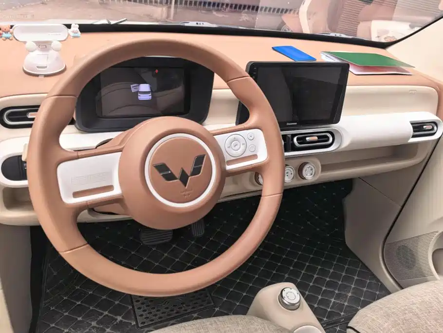 Wuling MINIEV — миниатюра 12