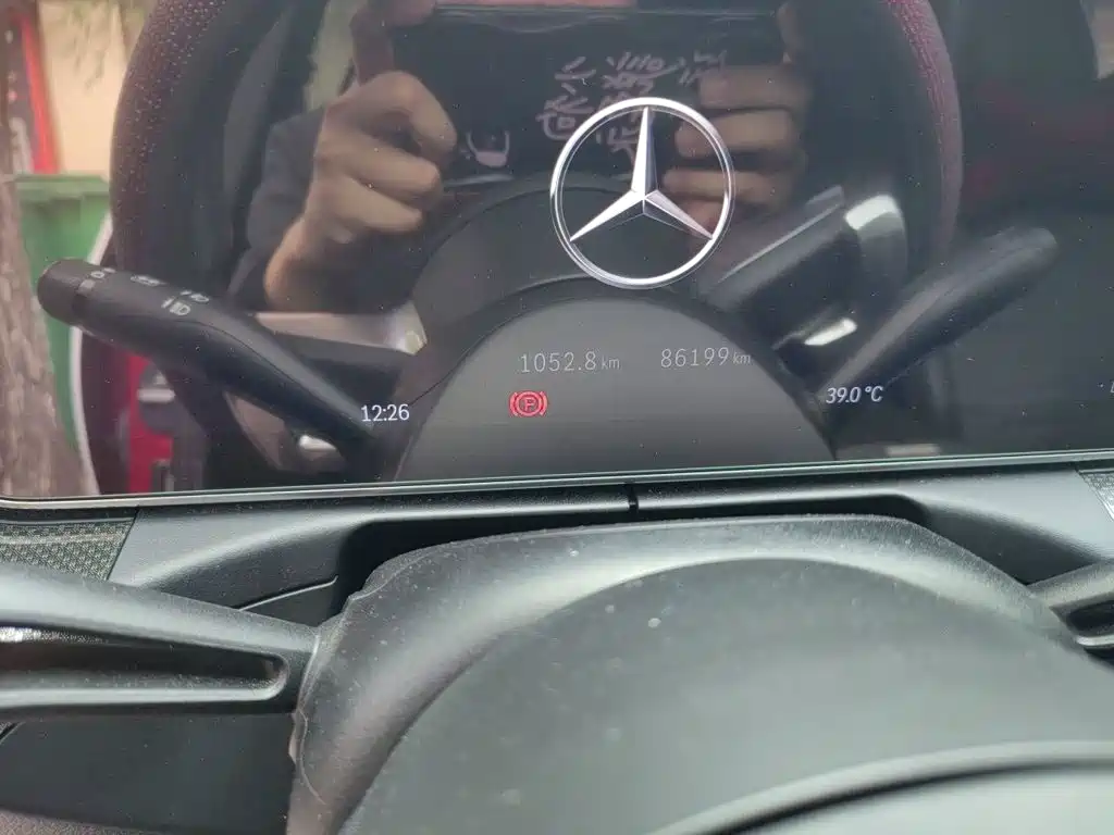 Mercedes-Benz C-Class — миниатюра 5