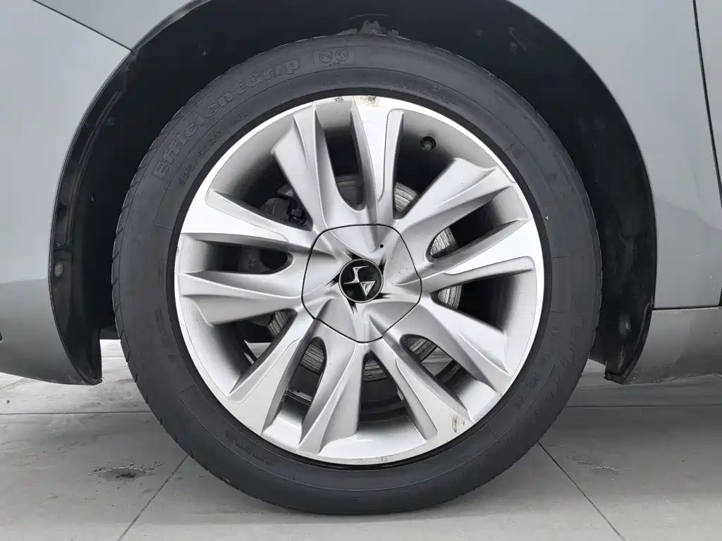 DS DS 5 — миниатюра 17