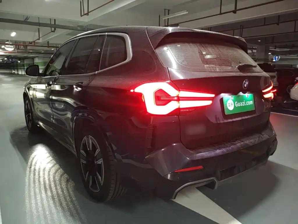 BMW iX3 — миниатюра 5