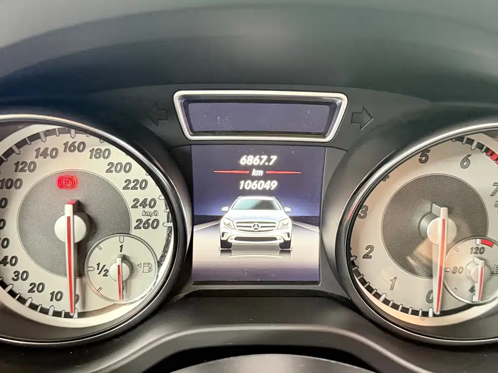Mercedes-Benz GLA — миниатюра 19