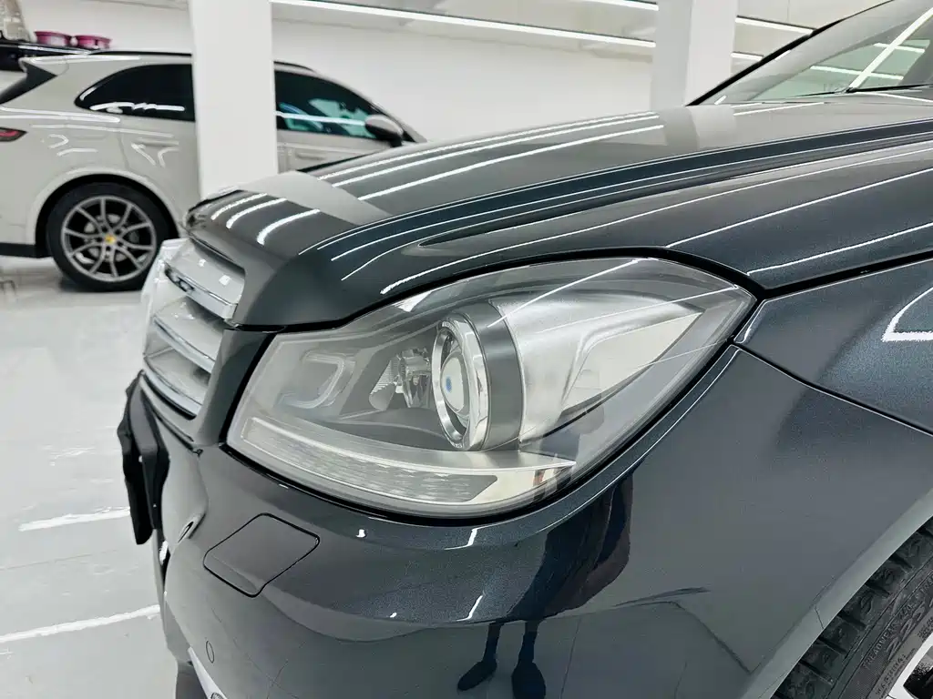 Mercedes-Benz C-Class — миниатюра 18