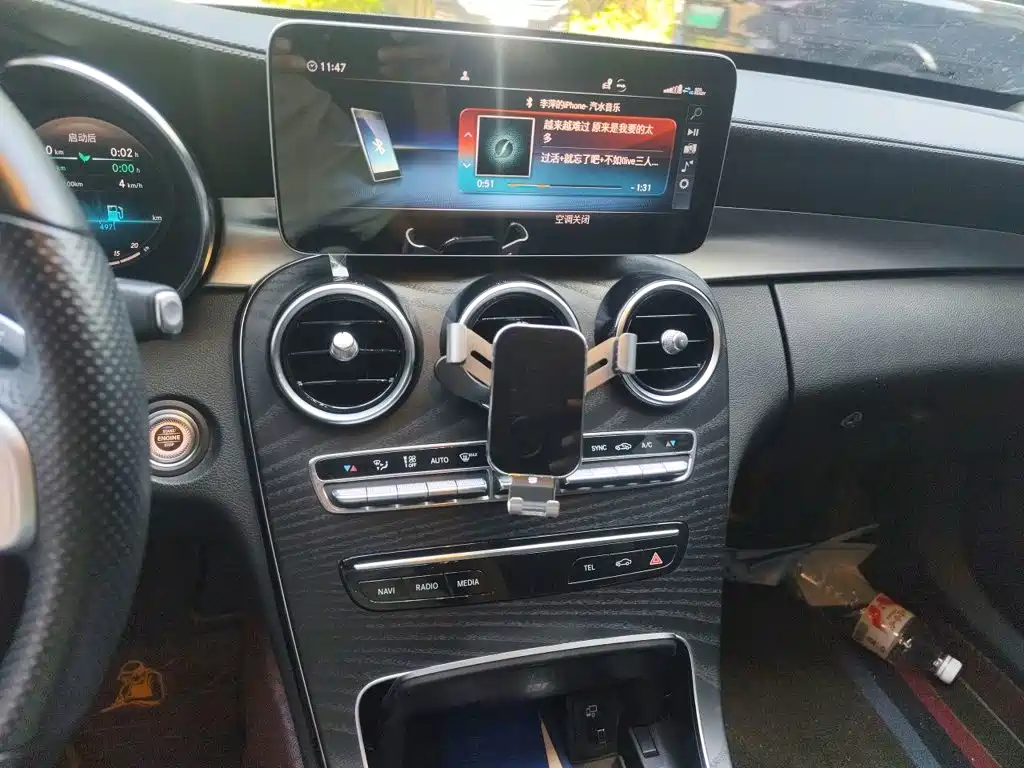 Mercedes-Benz C-Class — миниатюра 9