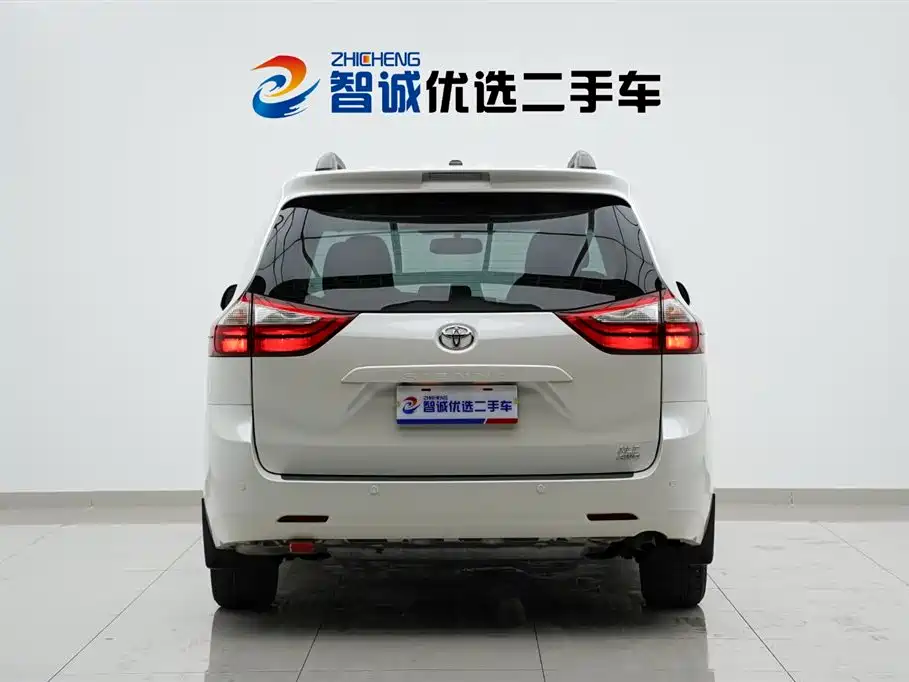 Toyota Sienna 2015 3.5L L