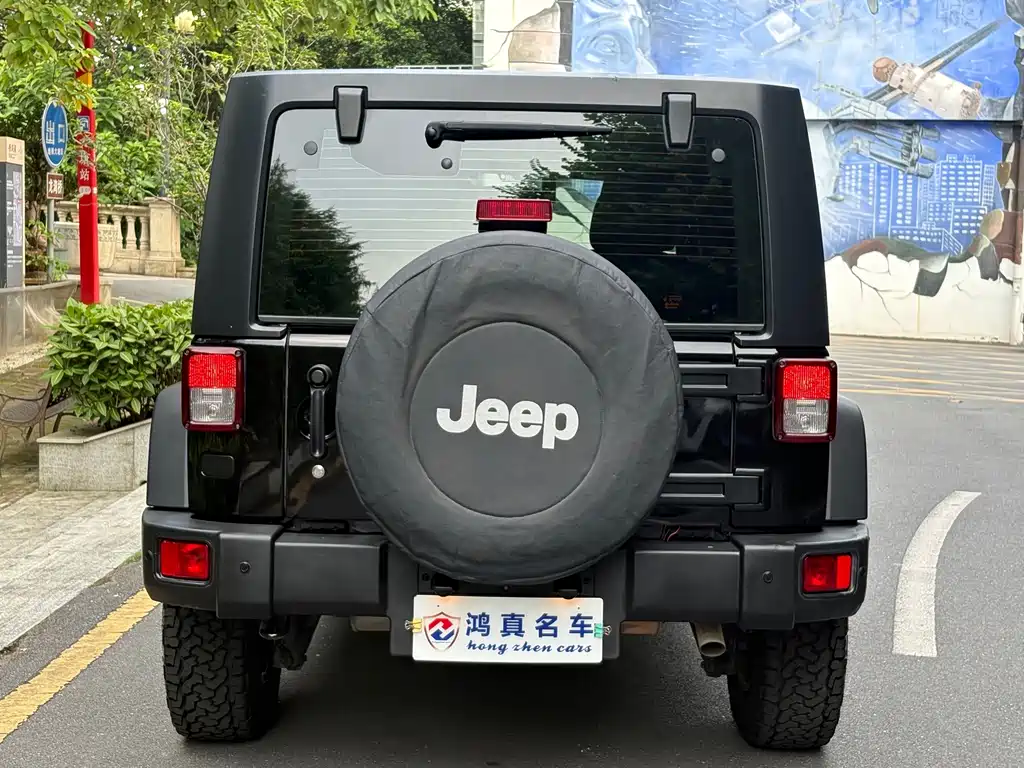 Jeep Wrangler — миниатюра 4