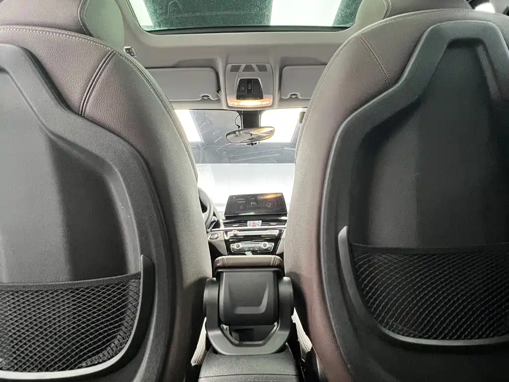 BMW X1 — миниатюра 14