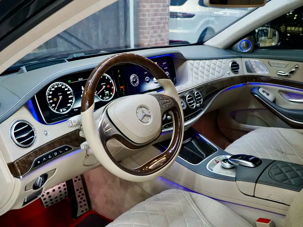 Mercedes-Benz S-Class — миниатюра 6