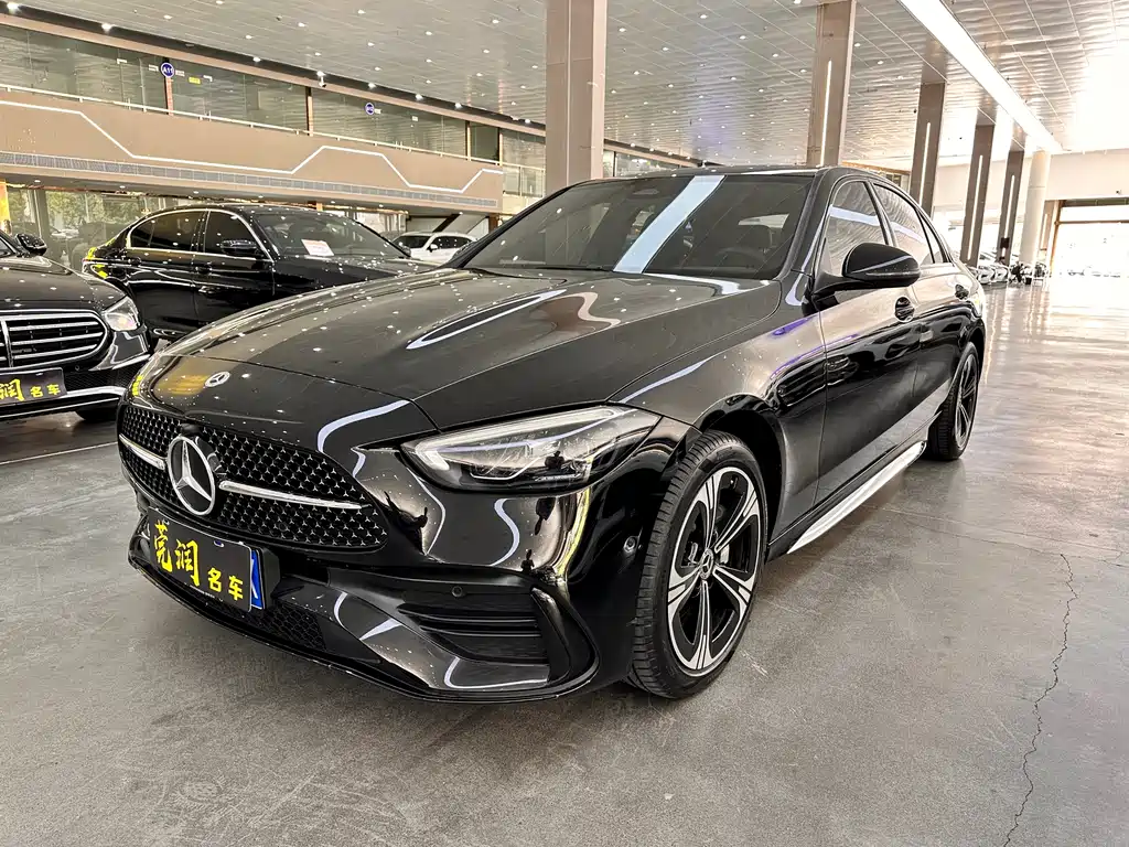Mercedes-Benz C-Class 2022