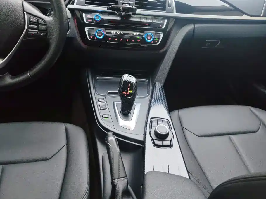BMW 3 Series — миниатюра 16