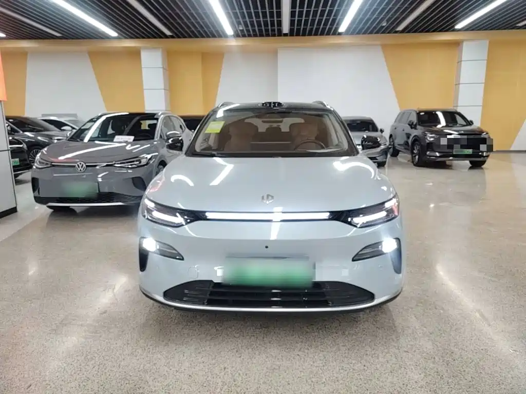 Leapmotor Leapmotor C11 — миниатюра 3