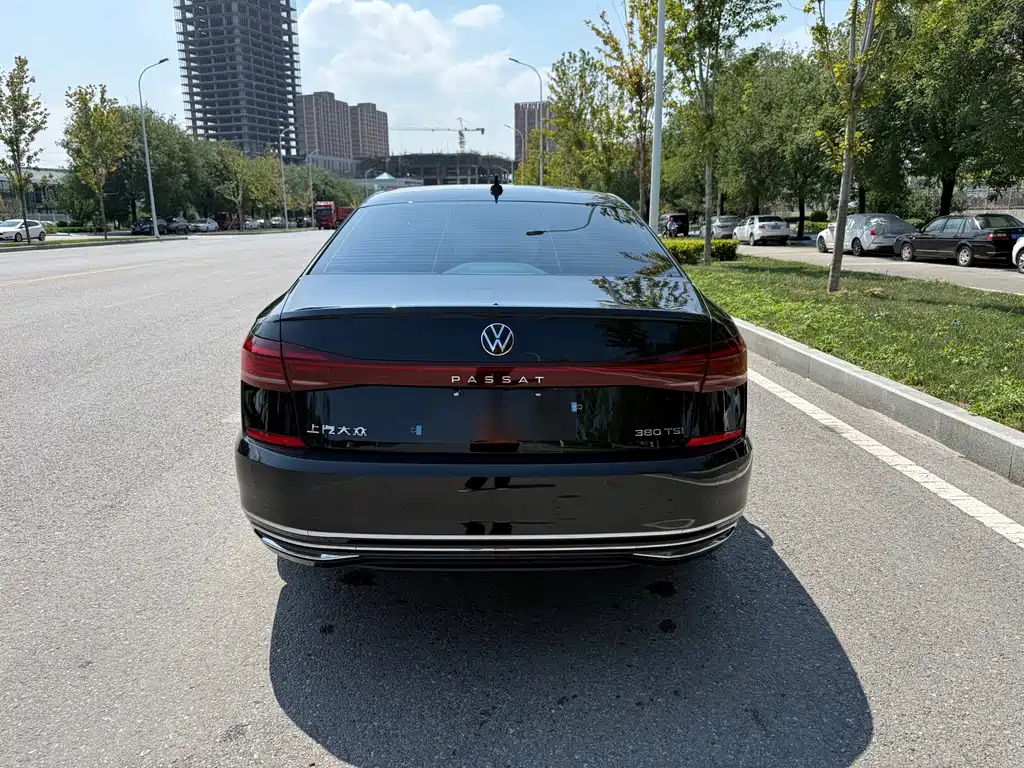 Volkswagen Passat — миниатюра 18