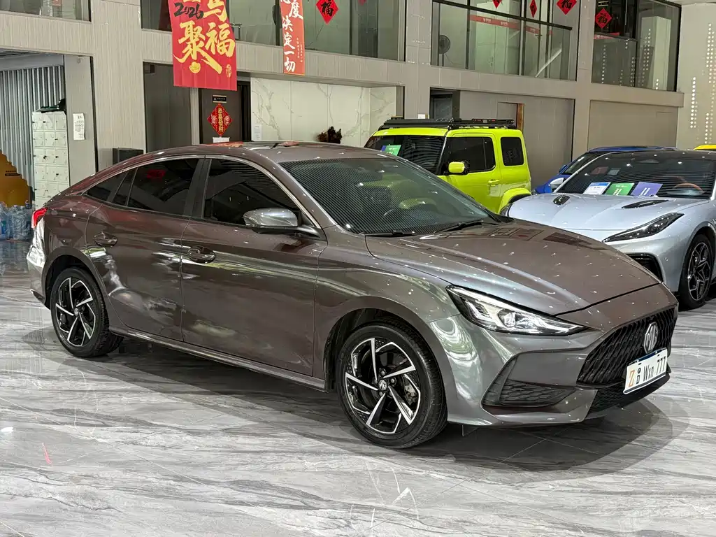 MG MG5 — миниатюра 4