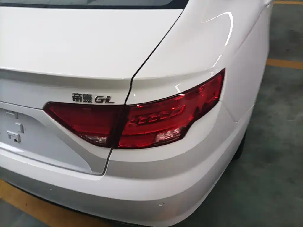 Geely Emgrand GL — миниатюра 8