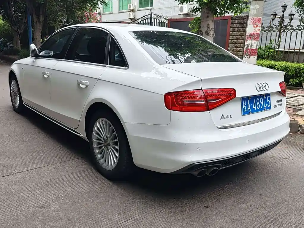 Audi A4L — миниатюра 7