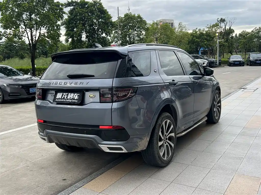 Land Rover Discovery Sport — миниатюра 9