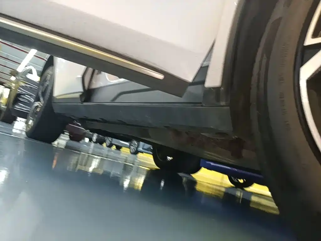 BYD Tang New Energy — миниатюра 21