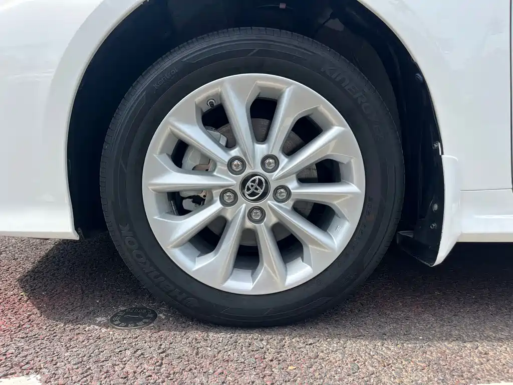 Toyota Corolla — миниатюра 16