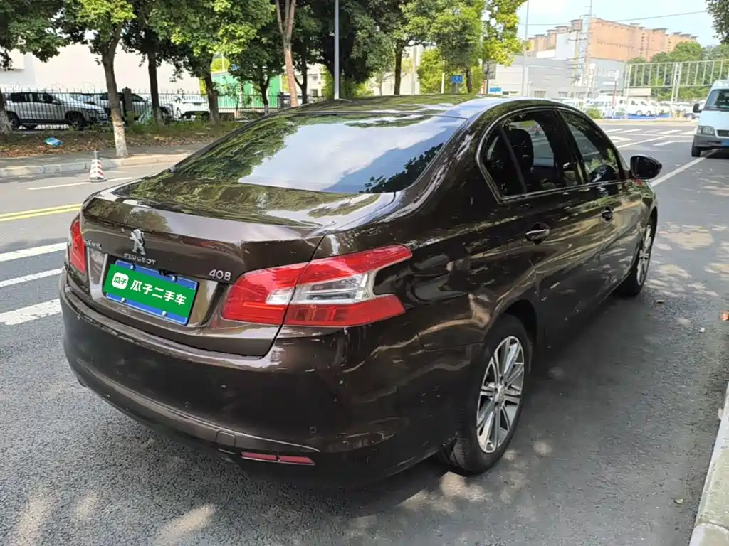 Peugeot 408 — миниатюра 7