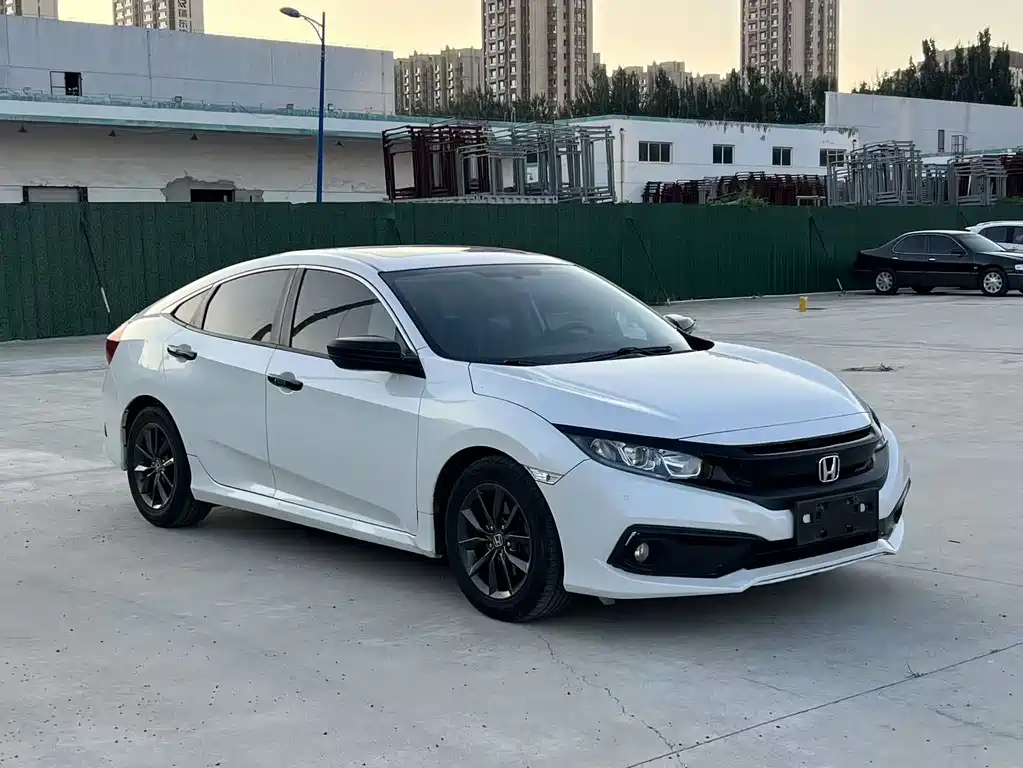 Honda Civic — миниатюра 3