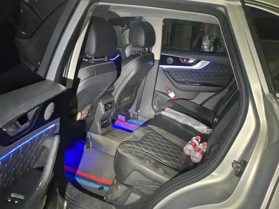 Hongqi Hongqi HS5 — миниатюра 11