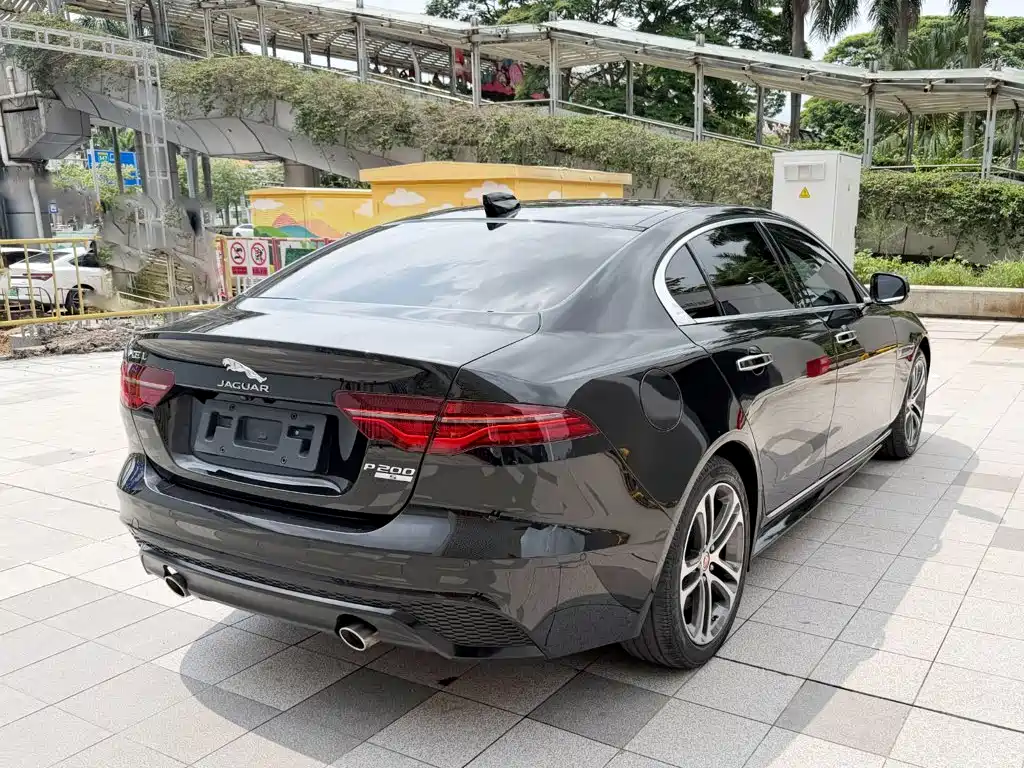 Jaguar XEL — миниатюра 9