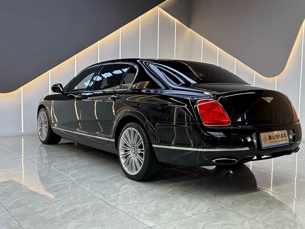 Bentley Flying Spur — миниатюра 23