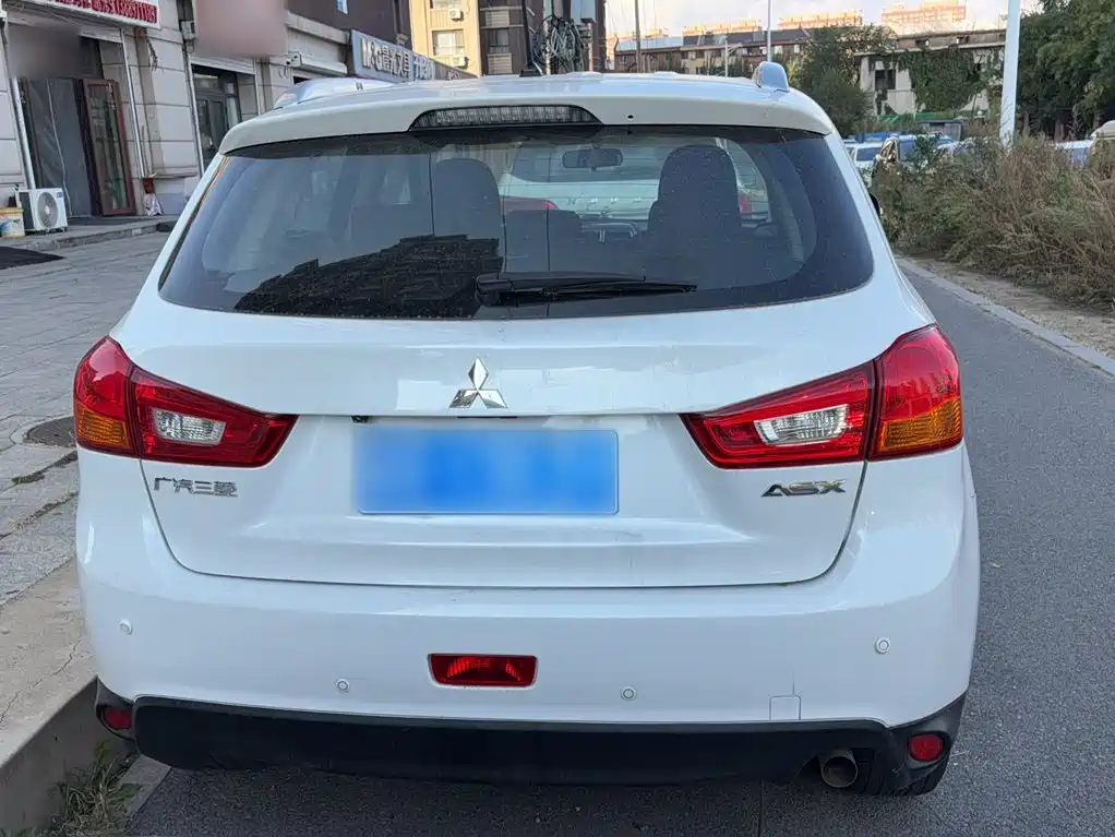 Mitsubishi ASX — миниатюра 7